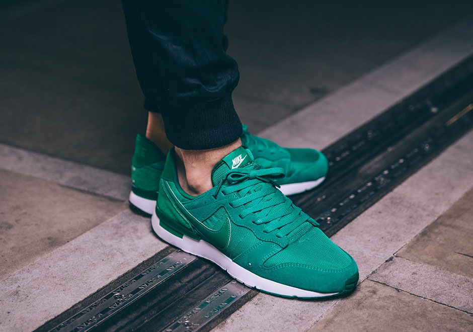 Nike Archive 83 Lucid Green 3
