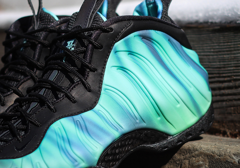 northern lights foamposite