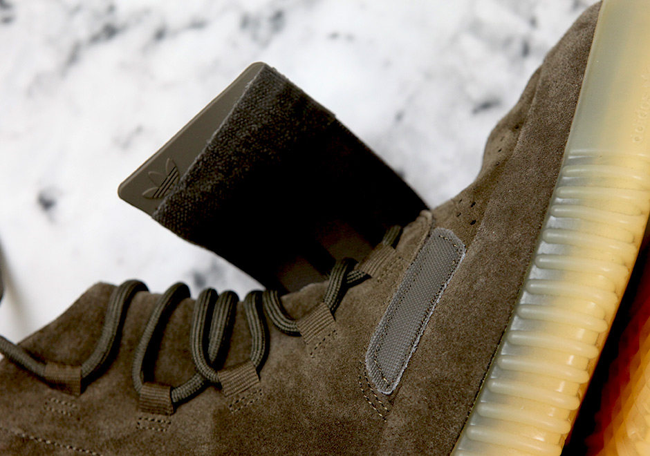 yeezy boost 750 chocolate