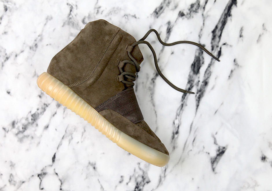Adidas Yeezy Boost 750 Chocolate Gum Detailed Images