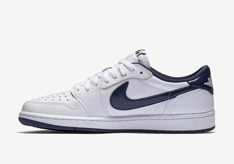 Jordan 1 Low Midnight Navy Release Date | SneakerNews.com