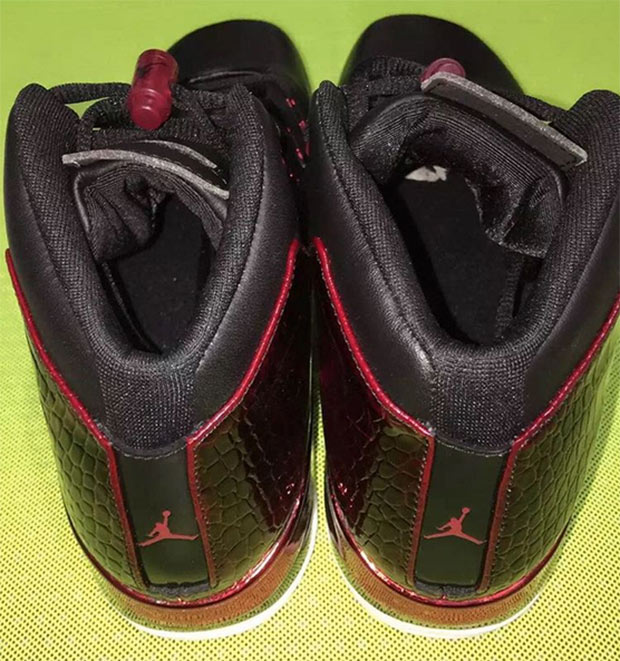 Air Jordan 17 Black Red 30000 Points 4