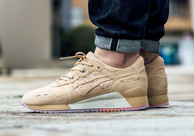 clot-asics-gel-lyte-iii-sand-rtw