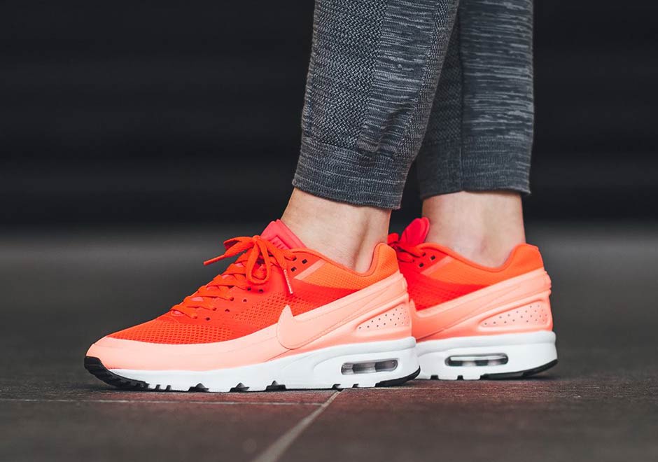 Nike Launches The Air Classic BW Ultra For Women