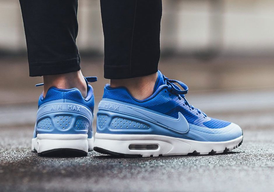 Nike Air Classic Bw For Wmns 10