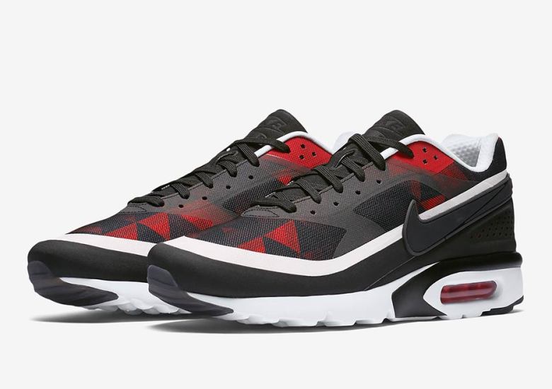 Graphic Prints Are Coming To The Nike Air Classic BW Ultra