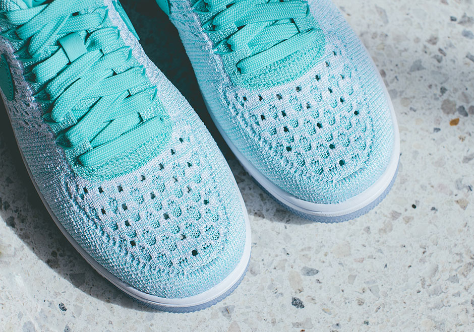 nike air force 1 flyknit low green