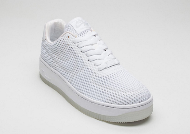 intermitente emulsión Cha Nike Has A New Air Force 1 For Women Called The Upstep - SneakerNews.com