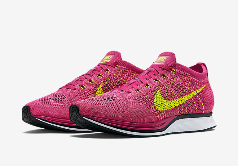 nike-flyknit-racer-fireberry-volt-768x538