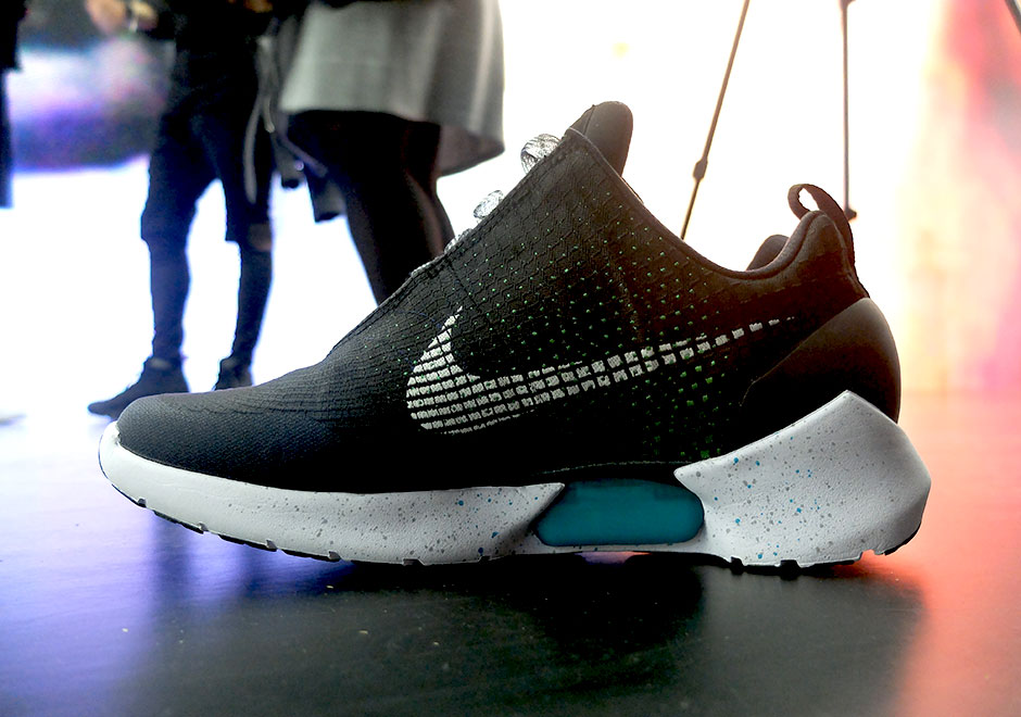 Nike Hyperadapt Power Lacing Shoe 6