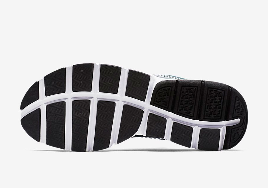 Nike Sock Dart Matching Strap Releases | SneakerNews.com
