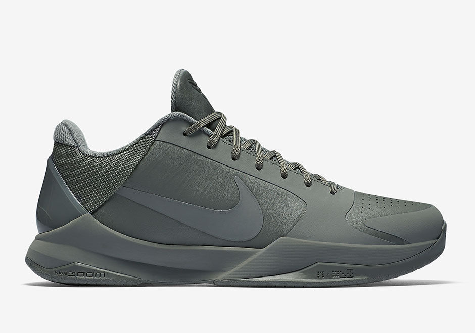 Nike Zoom Kobe V Black Mamba Pack 3