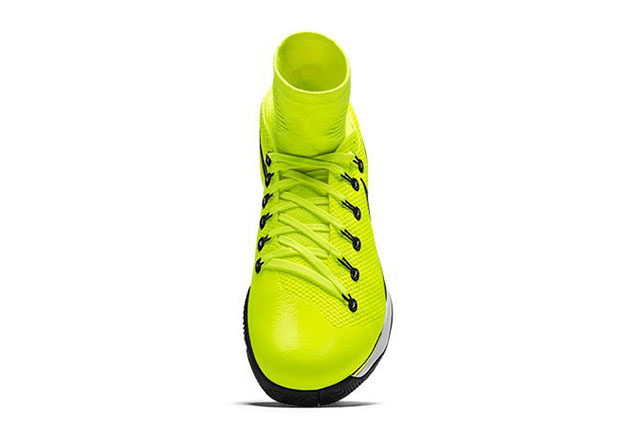 NikeCourt A Zoom UltraFly For Surfaces - SneakerNews.com