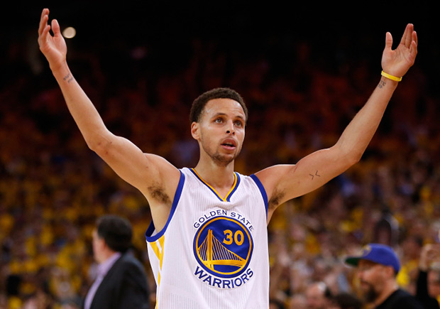 Steph Curry Is Signed With Under Armour Through 2024