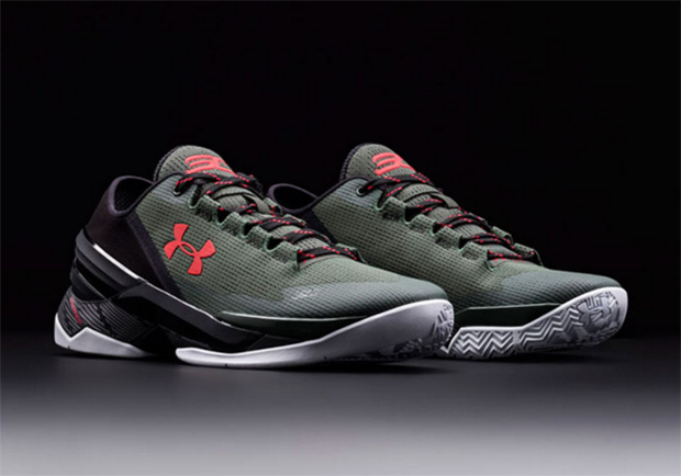 ua-curry-2-low-the-hook-rtw