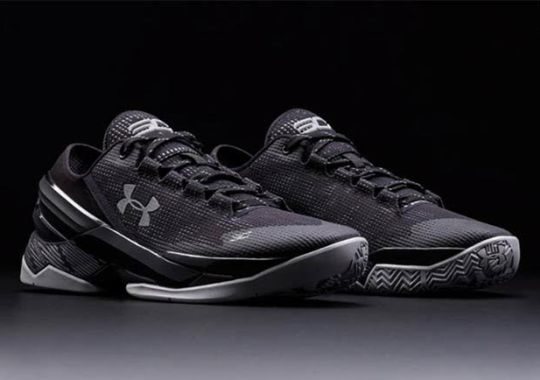 Under Armour Curry Two Low “Essential”