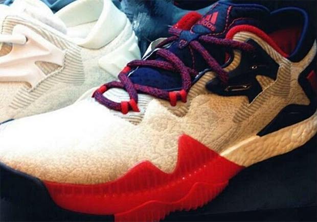 First Look At The adidas Crazylight Boost 2016