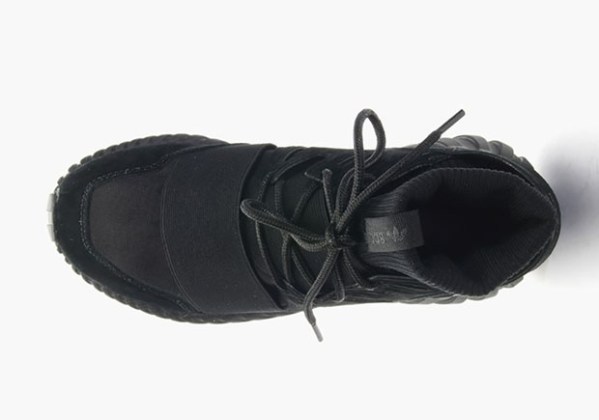 adidas Tubular Doom Triple Black | SneakerNews.com