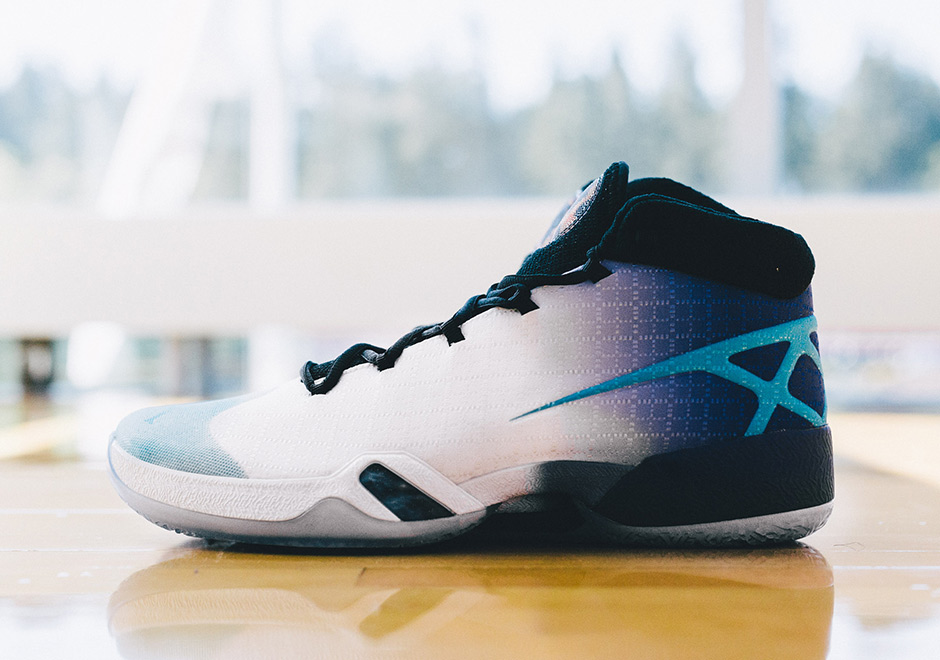 Jordan XXX "Hornets" | SneakerNews.com