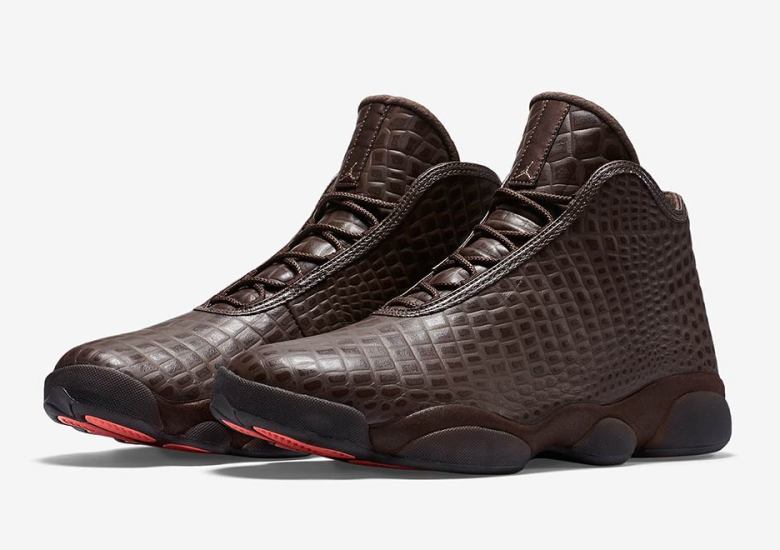 Brown Leather Croc-Skin Appears On The Jordan Horizon Premium