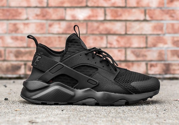 Nike Air Huarache Ultra BR “Triple Black” - SneakerNews.com