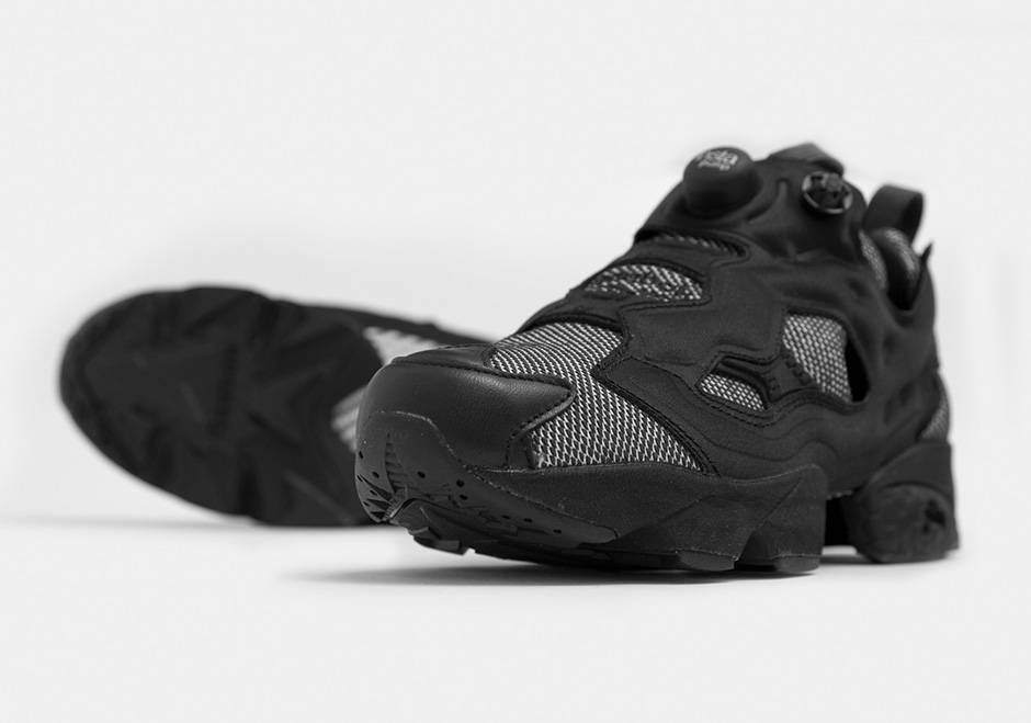 Reebok Instapump Fury Size Black White Knit 03