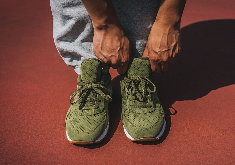 Packer Exclusive Saucony Shadow 6000 Olive Suede 6