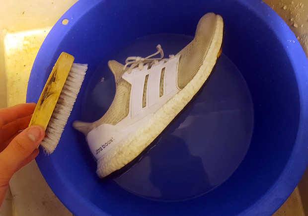 ultra boost cleaning