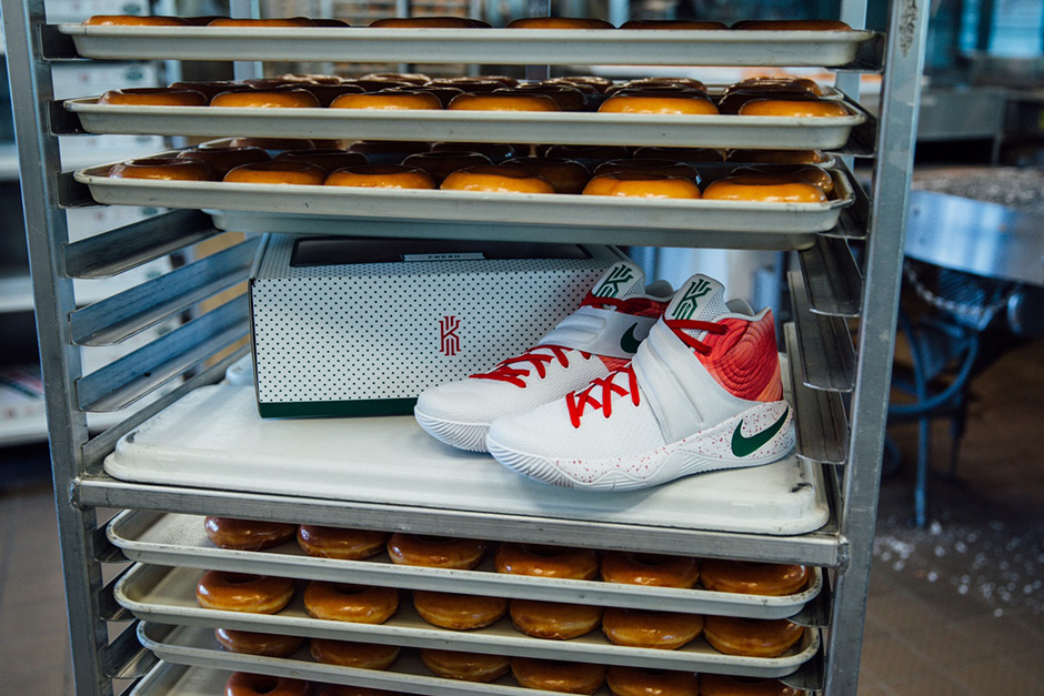 Kyrie krispy cheap kreme shoes