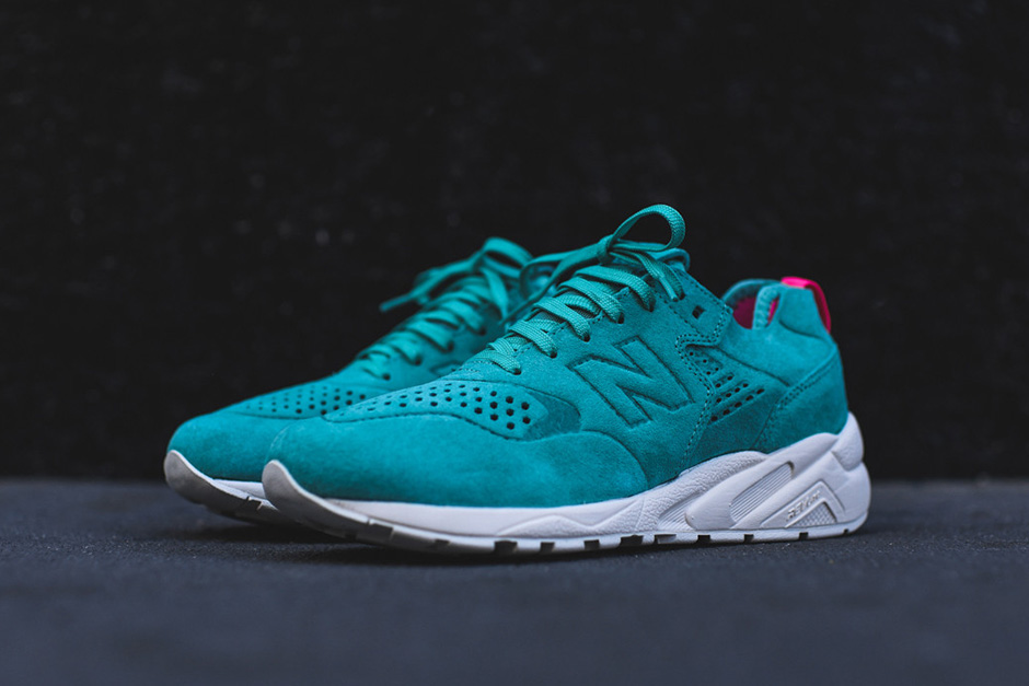 New Balance Mt580 Deconstructed Coral Reef 02