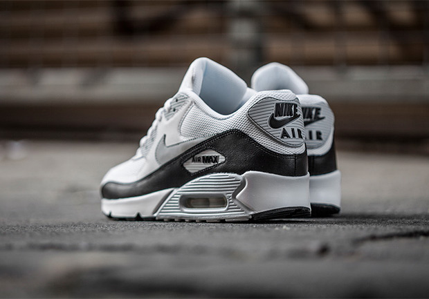 air max 90 white black grey