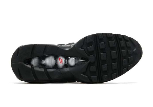 Nike Air Max 95 Bred Available Overseas 03