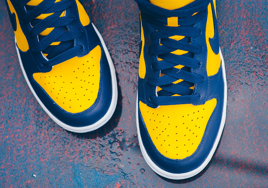 Желто синие кроссовки. Nike Dunk Low Blue Yellow. Nike Dunk Yellow Blue. Nike Dunk Low Retro Yellow. Nike SB Dunk Low Yellow Blue.