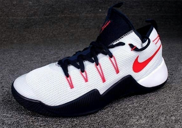 The Low-cut Nike Hypershift Basketball 