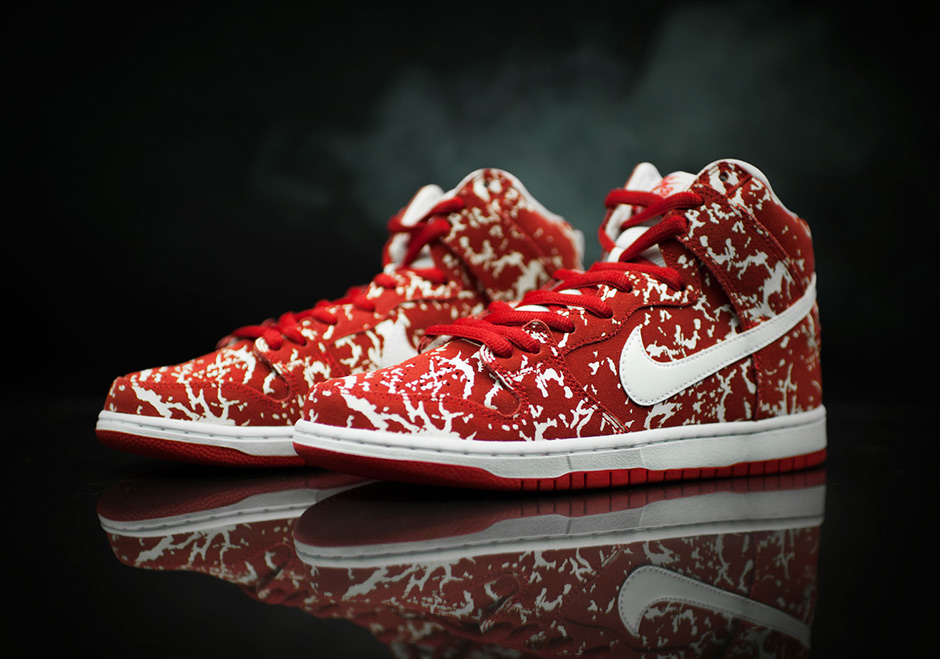 Persona Haz un experimento prosperidad Nike SB Dunk High "Raw Meat" - SneakerNews.com