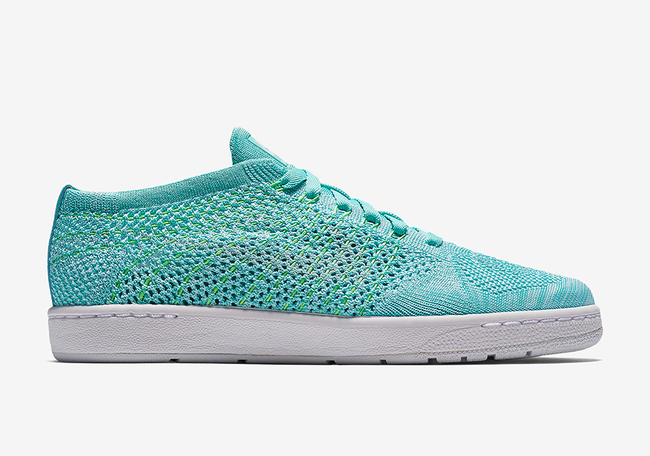 Nike Tennis Classic Flyknit Hyper Turquoise 03