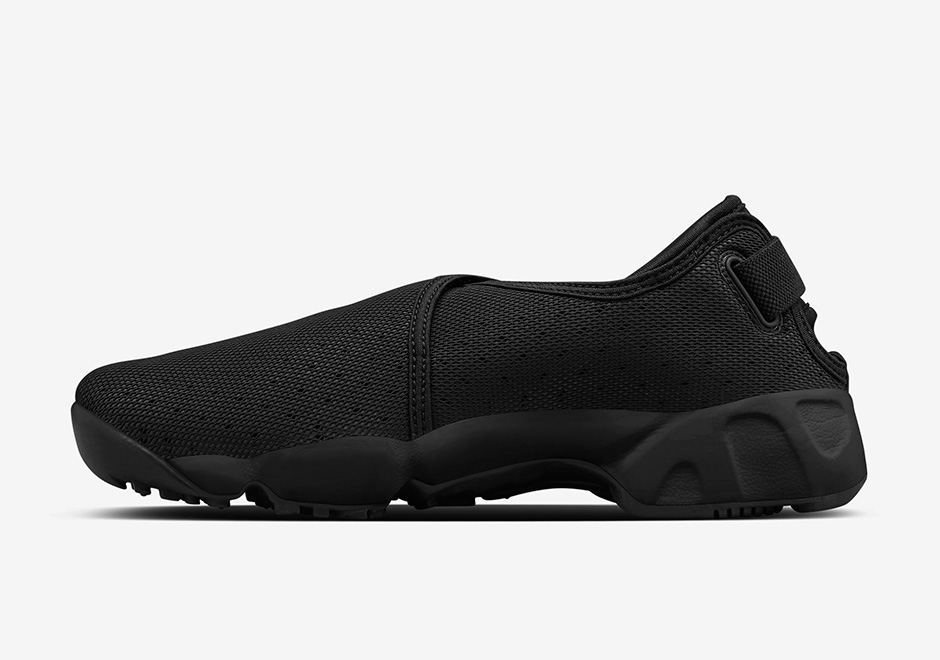 NikeLab Removes The Straps On The Air 
