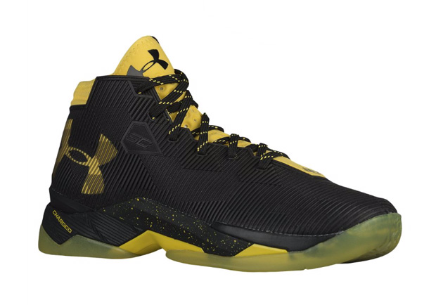 Steph Curry Under Armour Bump In The Road 02