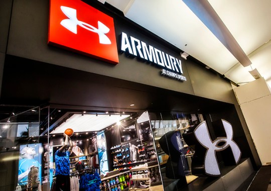Under Armour Opens New Armoury Store By Champs Sports
