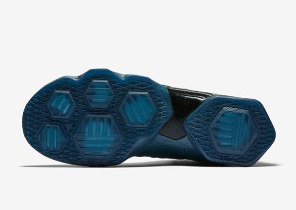 Nike LeBron 13 Elite Squadron Blue | SneakerNews.com