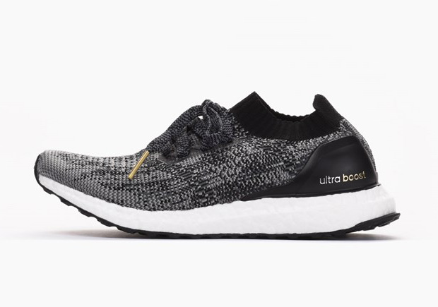 adidas-ultra-boost-uncaged-womens-black-black-white-2