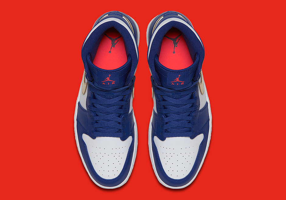 Air Jordan 1 Retro High Olympic 04