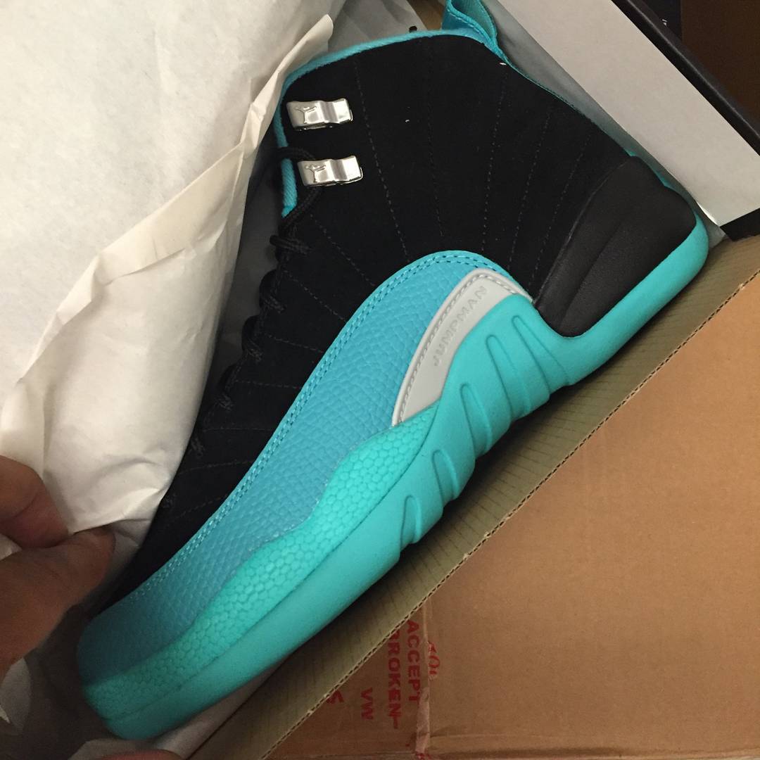 Air Jordan 12 Hyper Jade Kids Release Date 02