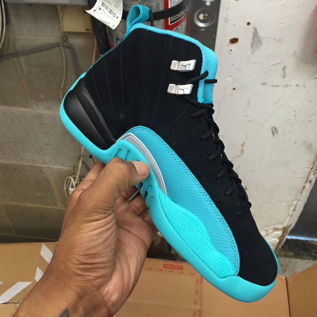 Air Jordan 12 Hyper Jade Kids Release Date 03