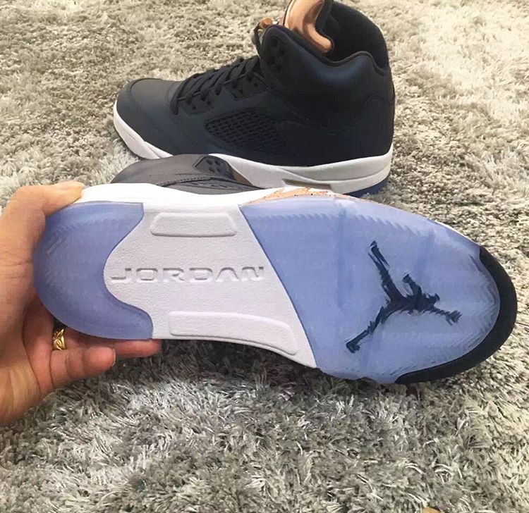 Air Jordan 5 Bronze Tongue Details 06