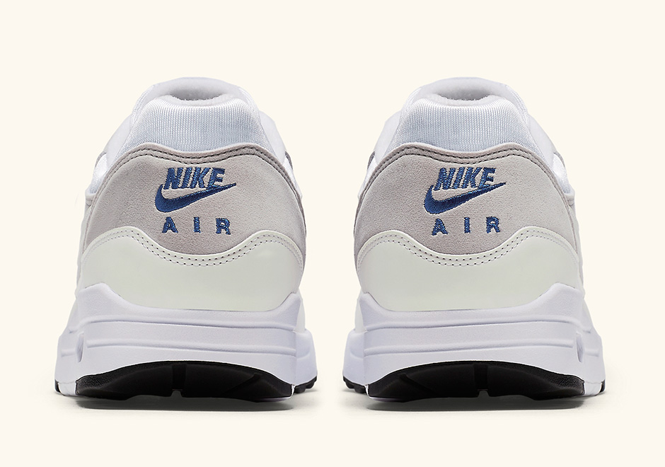Nike Air Max 1 Color Change 2