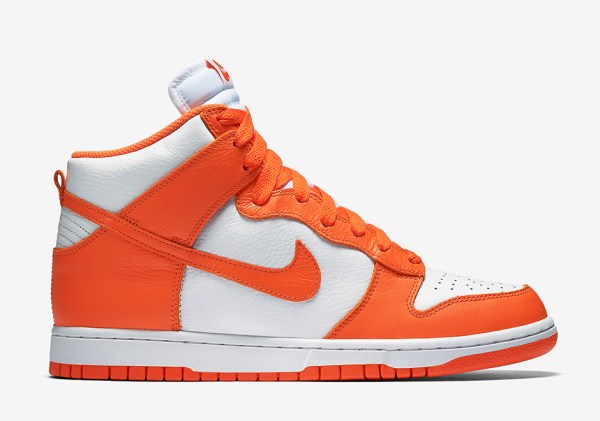 Nike Dunk High Retro QS 