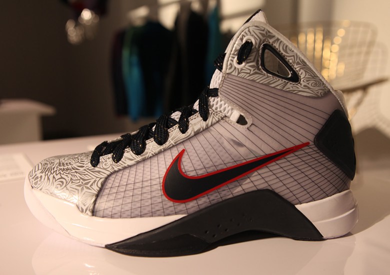 Nike To Release The Hyperdunk “United We Rise”