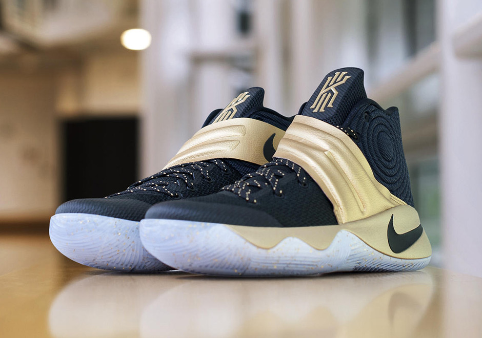 kyrie 2016 finals shoes