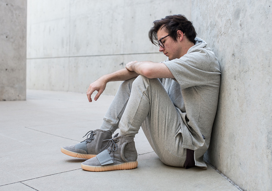 Memory confirm racket Here's What The adidas Yeezy Boost 750 "Grey/Gum" Looks Like On-Feet -  SneakerNews.com